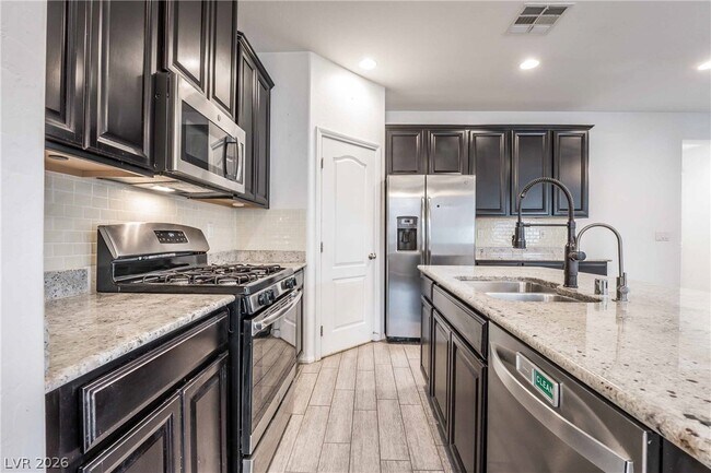 Foto del edificio - 10750 Yarmouth Bay Ct