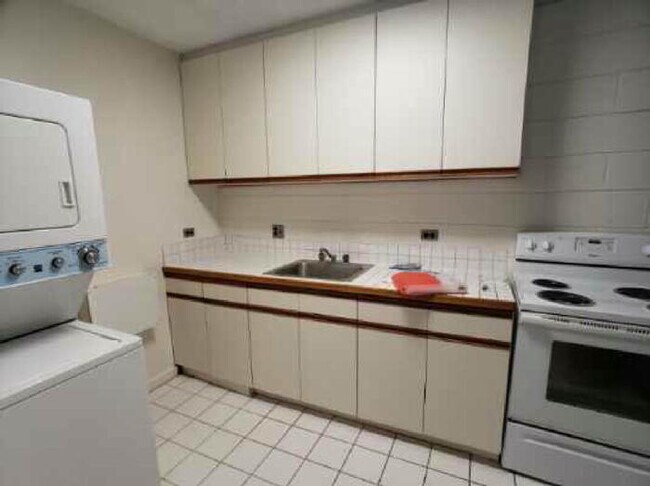 Foto del edificio - 909 Kaheka St