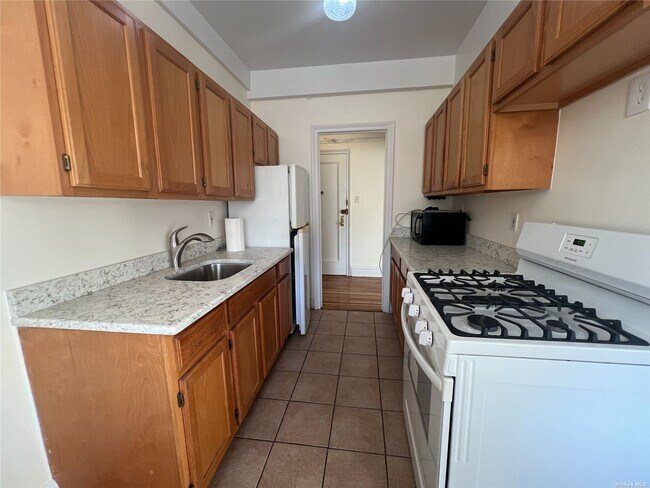 Foto del edificio - 8300 Talbot St