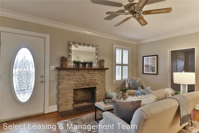 Building Photo - 3 br, 1 bath House - 249 Edgar Ave