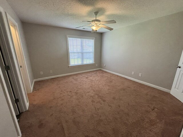 Building Photo - 1213B Price Dr