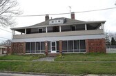 Primary Photo - 109 6th St