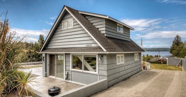 Building Photo - 22819 12th Ave S