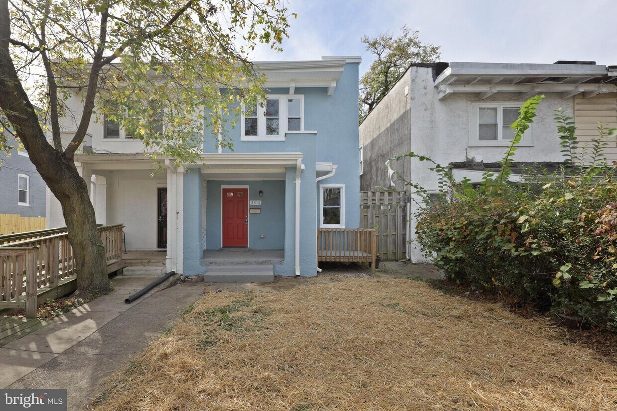 Primary Photo - 3814 Reisterstown Rd