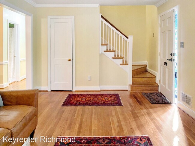 Building Photo - 4 br, 2 bath House - 4806 Stuart Ave