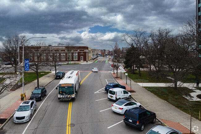 This bus connects North Tonawanda and Tonawanda.