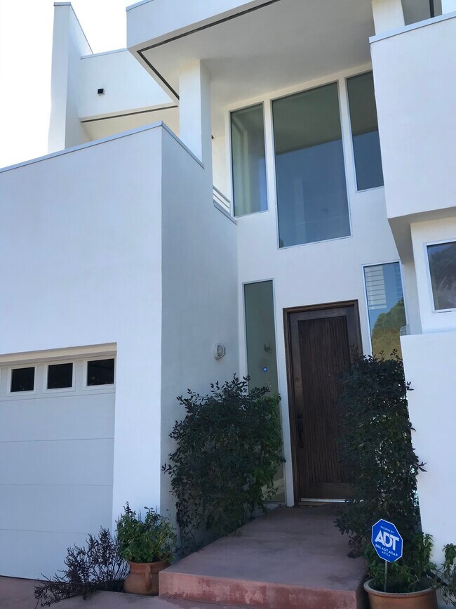 Foto del edificio - 3357 Moore St