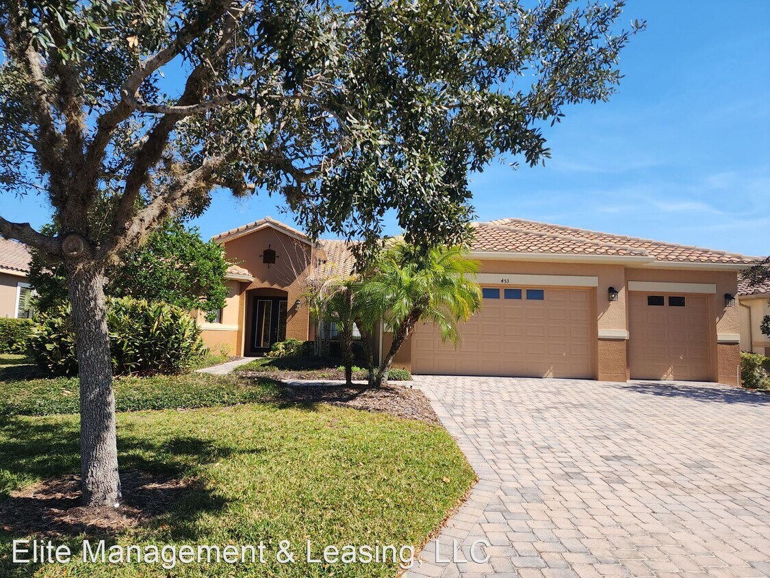 Primary Photo - 3 br, 3.5 bath House - 453 SORRENTO RD