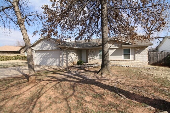 Foto del edificio - Great 3 Bed 2 Bath In Edmond