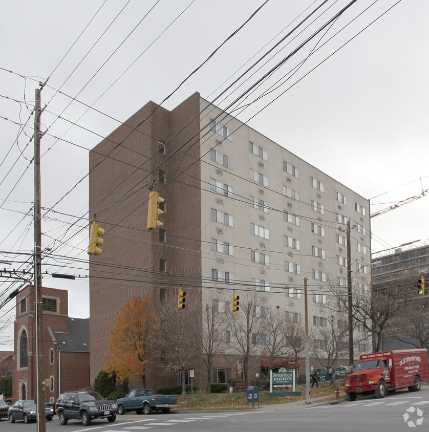 Primary Photo - United House Apartments