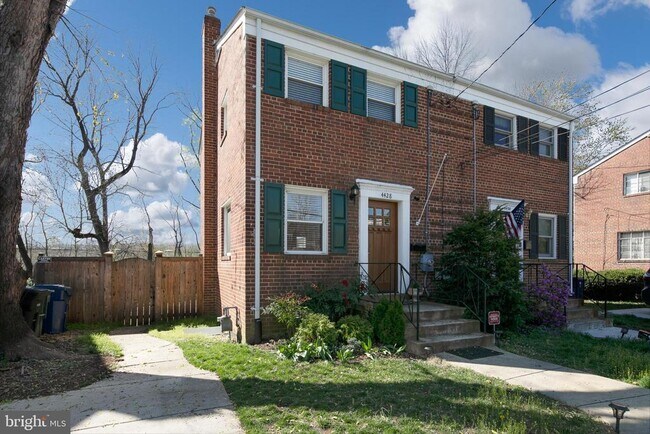 Foto del edificio - 4428 Vermont Ave