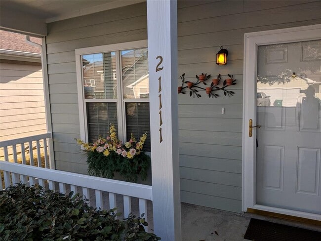 Building Photo - 21111 Sweet River Ln