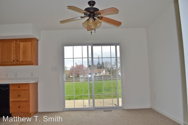 Building Photo - 3 br, 2.5 bath House - 619 Frederick Street