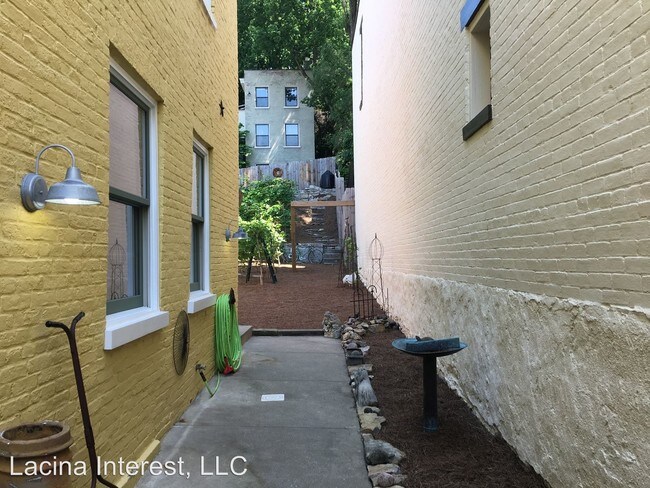 Building Photo - 2 br, 1 bath House - 510 Liberty Hill