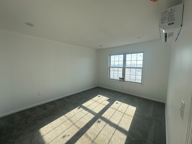 Building Photo - 5395 NY-90