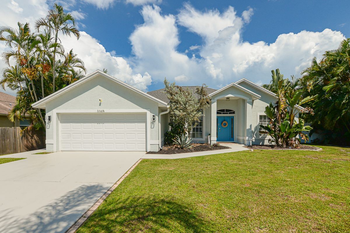 Foto principal - 3345 SW Frankford St