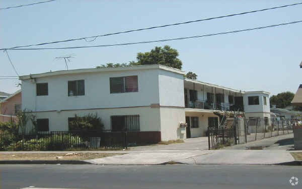 Building Photo - 866 Martin Luther King Ave