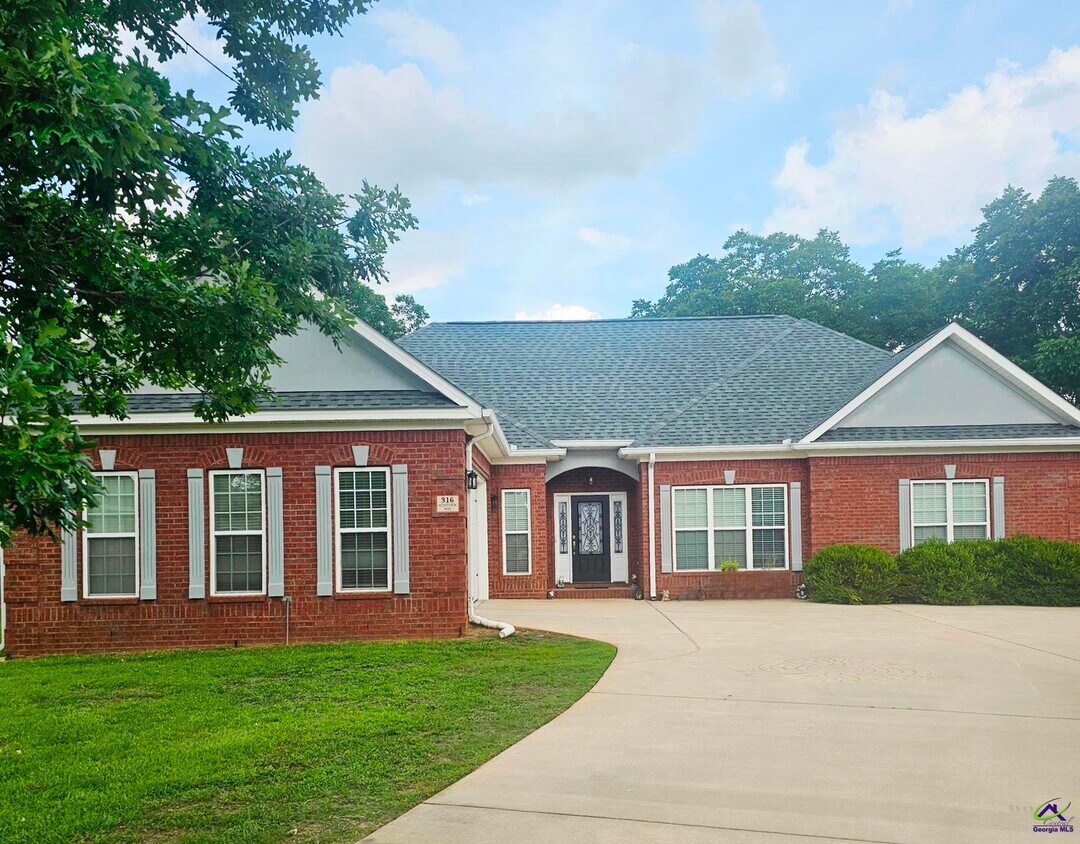 Foto principal - 316 Montview Way