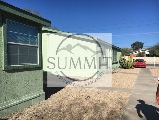 Foto del edificio - 1901 N Park Ave