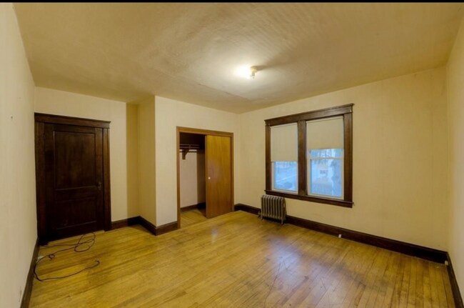 Building Photo - 38 Plantation St