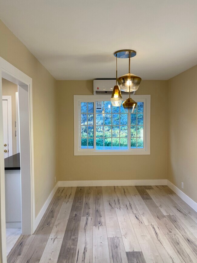 Dining area - 4013 Don Tomaso Dr