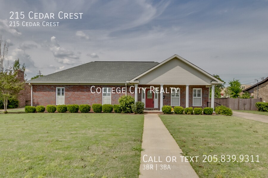 Foto principal - 215 Cedar Crest