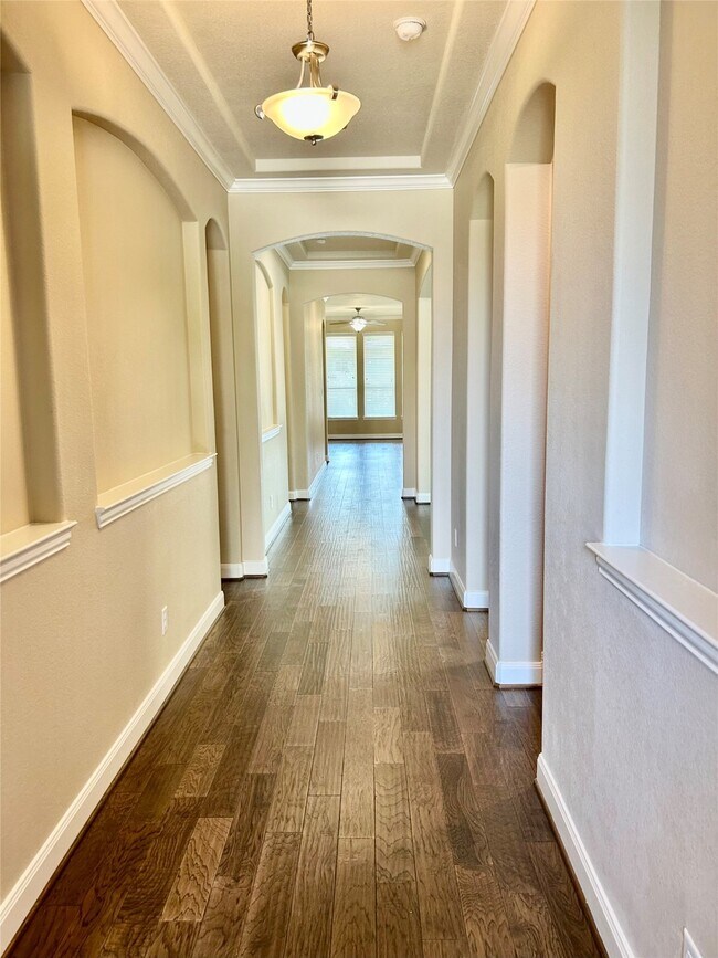 Building Photo - 27239 Aspen Falls Ln