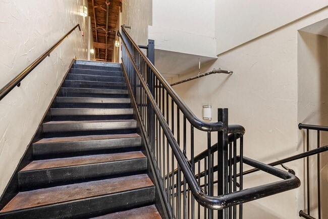 Foto del edificio - 509 W Olive St