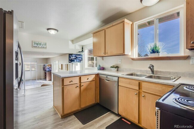 Foto del edificio - 3408 S Kittredge St