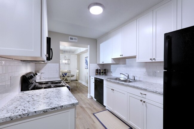 Interior Photo - Corner Ridge Apartments
