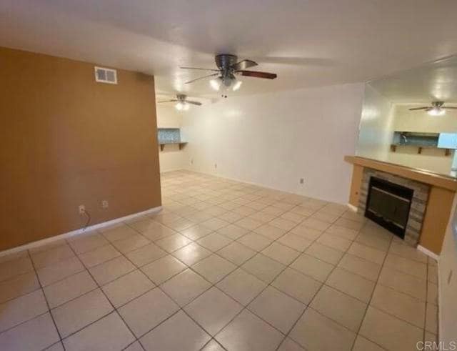 Foto del edificio - 9856 Shirley Gardens Dr