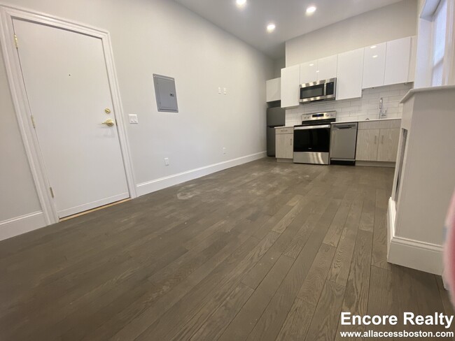 Foto del edificio - 124 Peterborough St