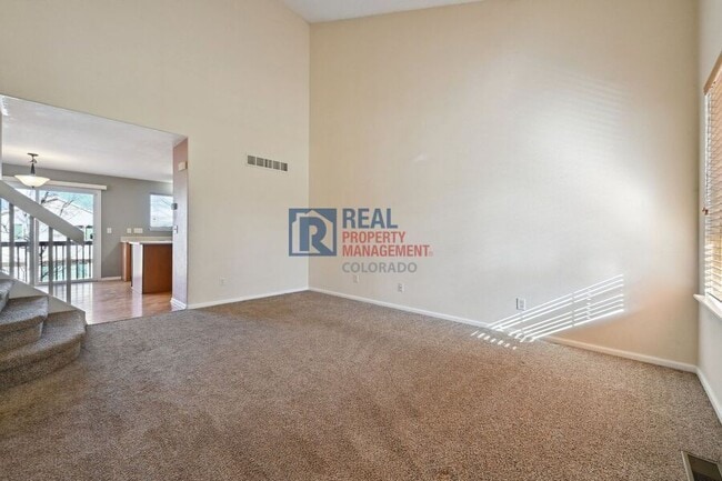 Building Photo - 5633 S Yakima St