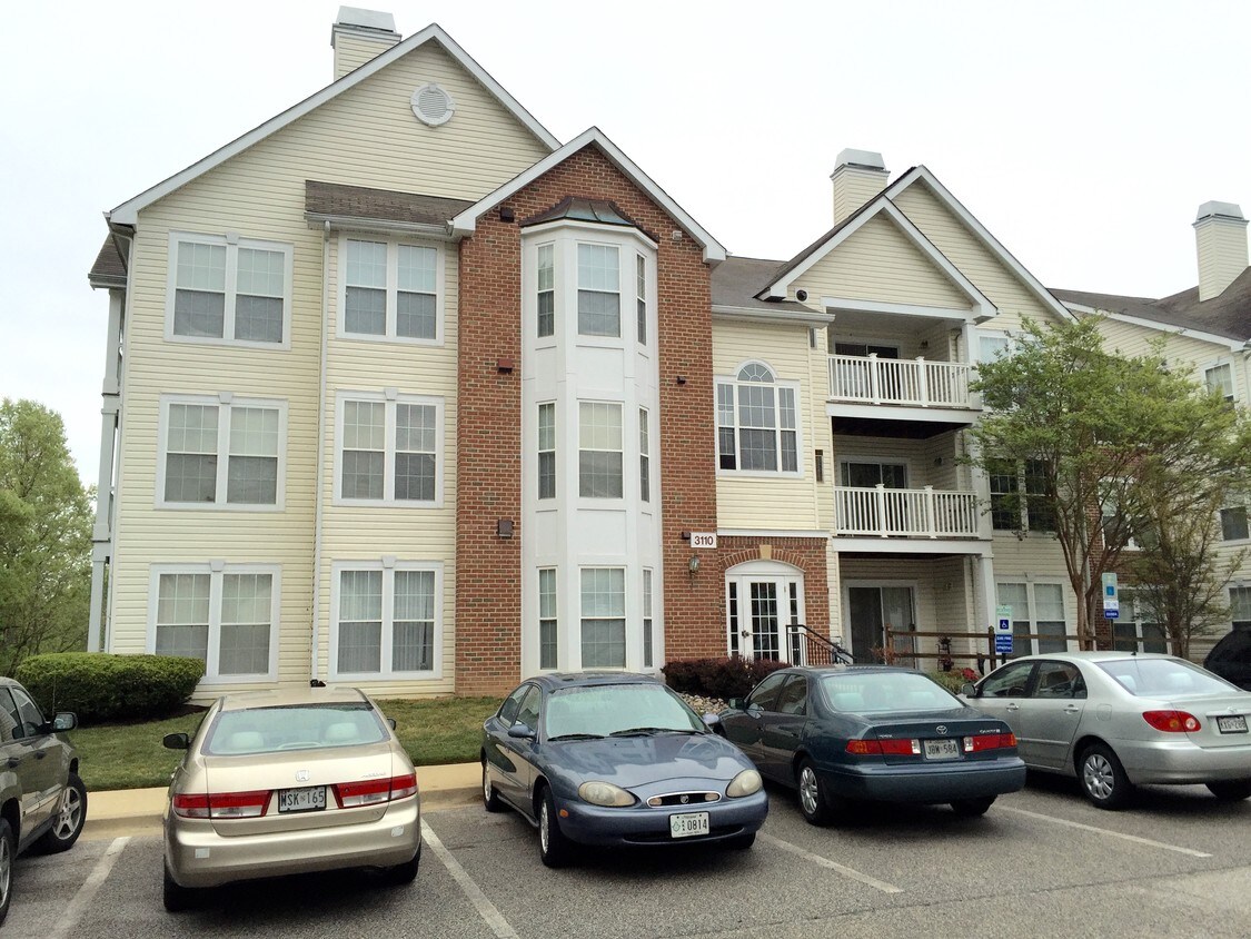Primary Photo - 3110 River Bend Ct