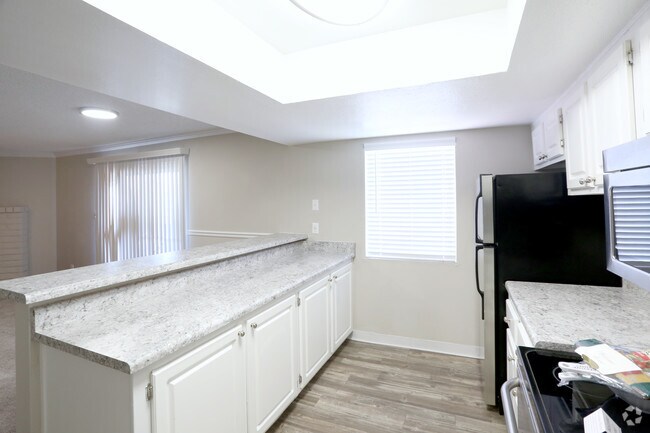 Saratoga Ridge Apartments Phoenix, AZ