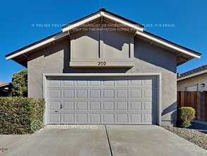 Building Photo - 370 Hibiscus Ln