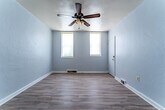 Foto principal - 5121 Carnegie St