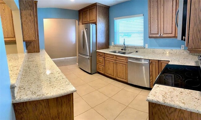 Kitchen - 8340 Le Mesa St