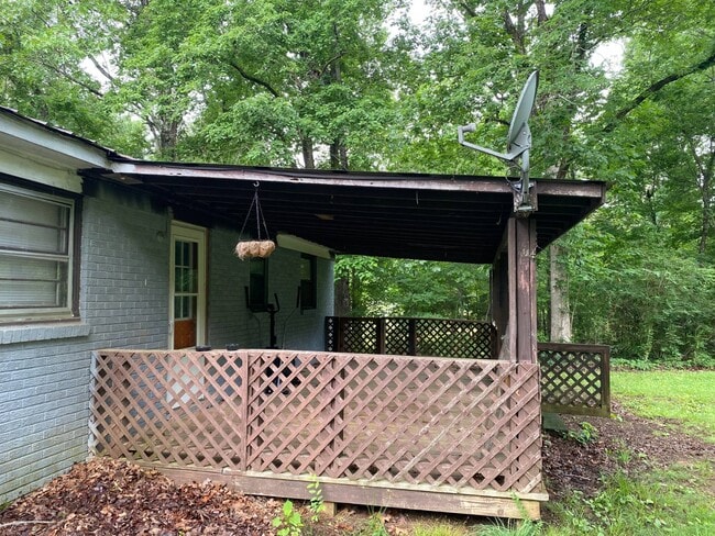 Building Photo - 4021 Morrison Creek Rd