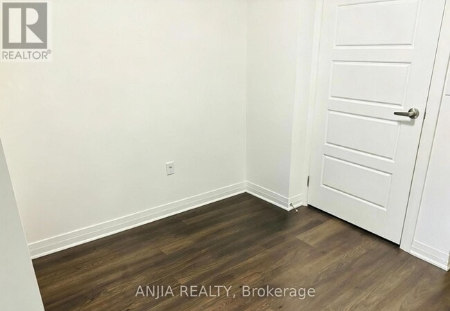 Building Photo - 155 William Duncan Rd