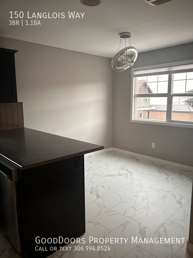 Building Photo - 150 Langlois Way