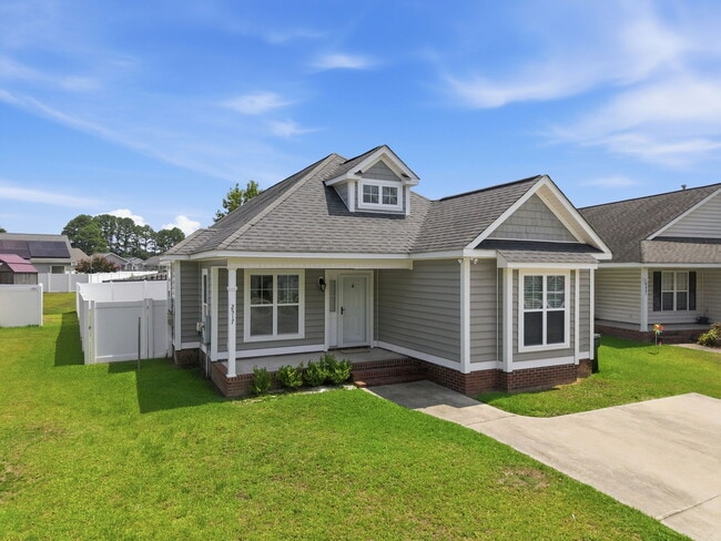 Photo - 2517 Sawgrass Dr (Winterville, NC) House