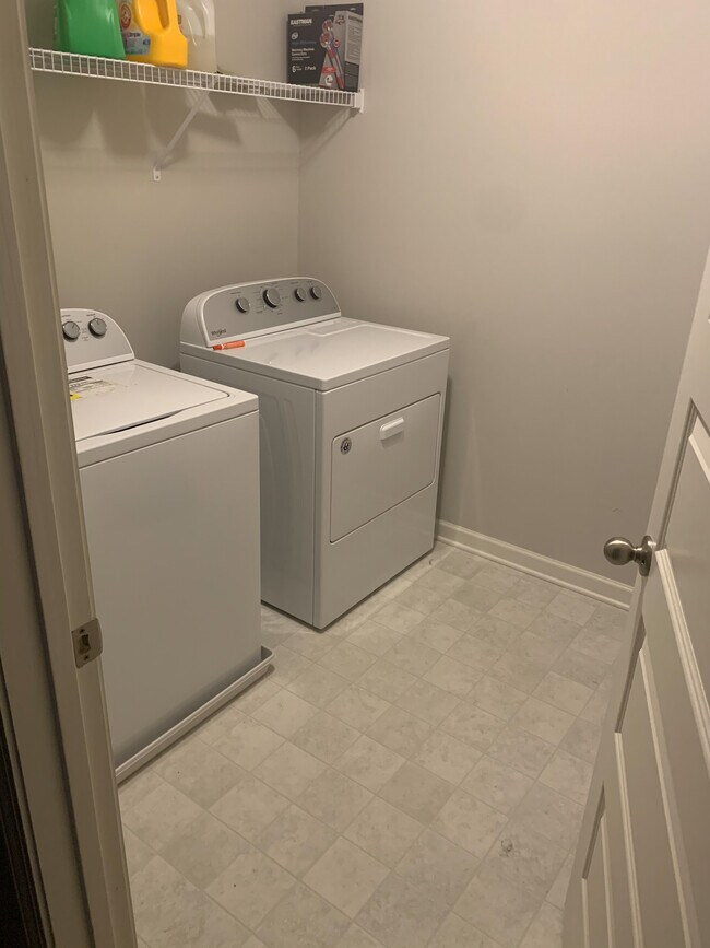 Foto del edificio - Hampshire