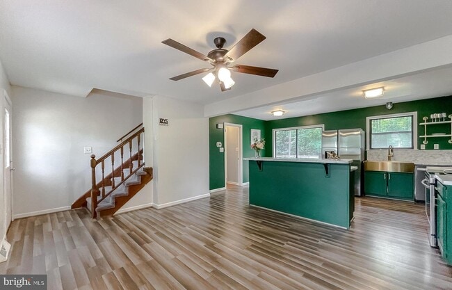 Building Photo - 45381 Abell Dr