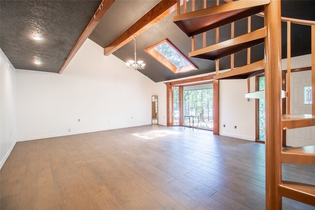 Foto del edificio - 27607 Decker Woods Dr