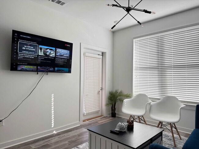 Foto del edificio - 525 Parkway Dr NE