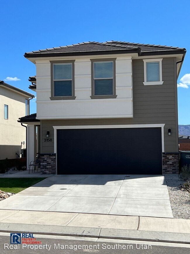 Building Photo - 4 br, 3 bath House - 3158 E Halo Lane