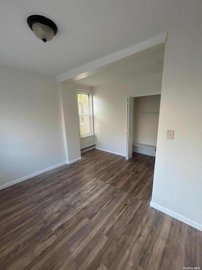 Foto del edificio - 32-48-48 84th St