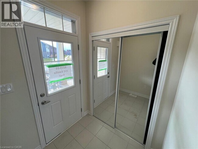 Photo du bâtiment - 151 Vanilla Trl