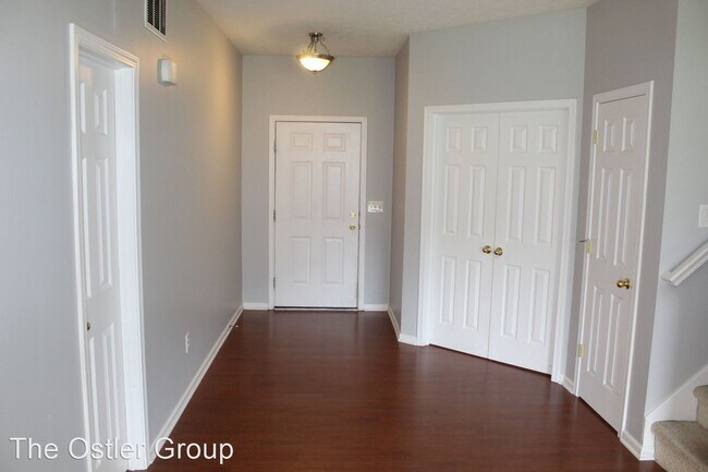Building Photo - 4 br, 2.5 bath House - 6455 Enclave Blvd